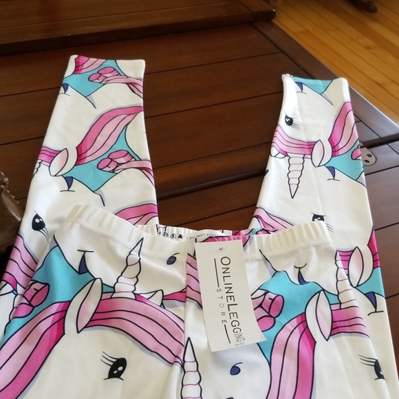 UNICORN 😍 LEGGINGS - Picture 4 of 8